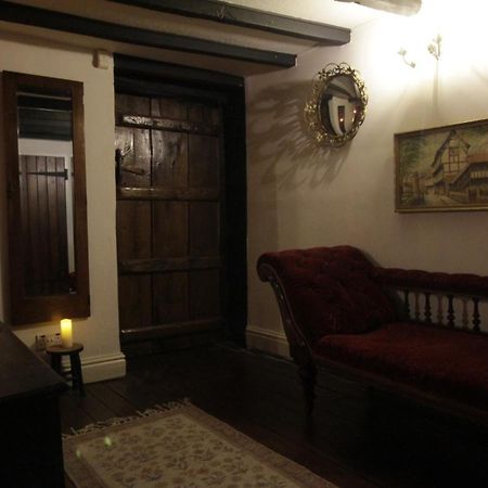 Beehive Cottage Allesley Bagian luar foto